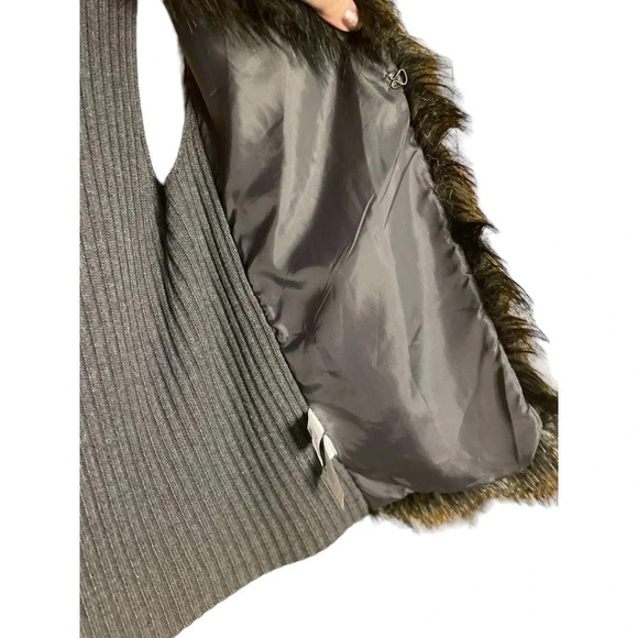 Jones New York Brown Faux Fur and Knit Grey Back Vest Size Large - Picture 5 of 8